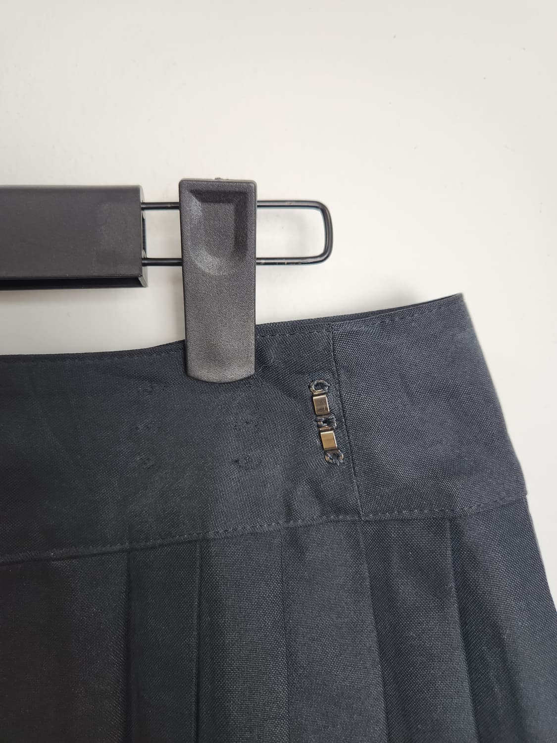 (OZOC) 랩 플리츠 미디 스커트 상품이미지8