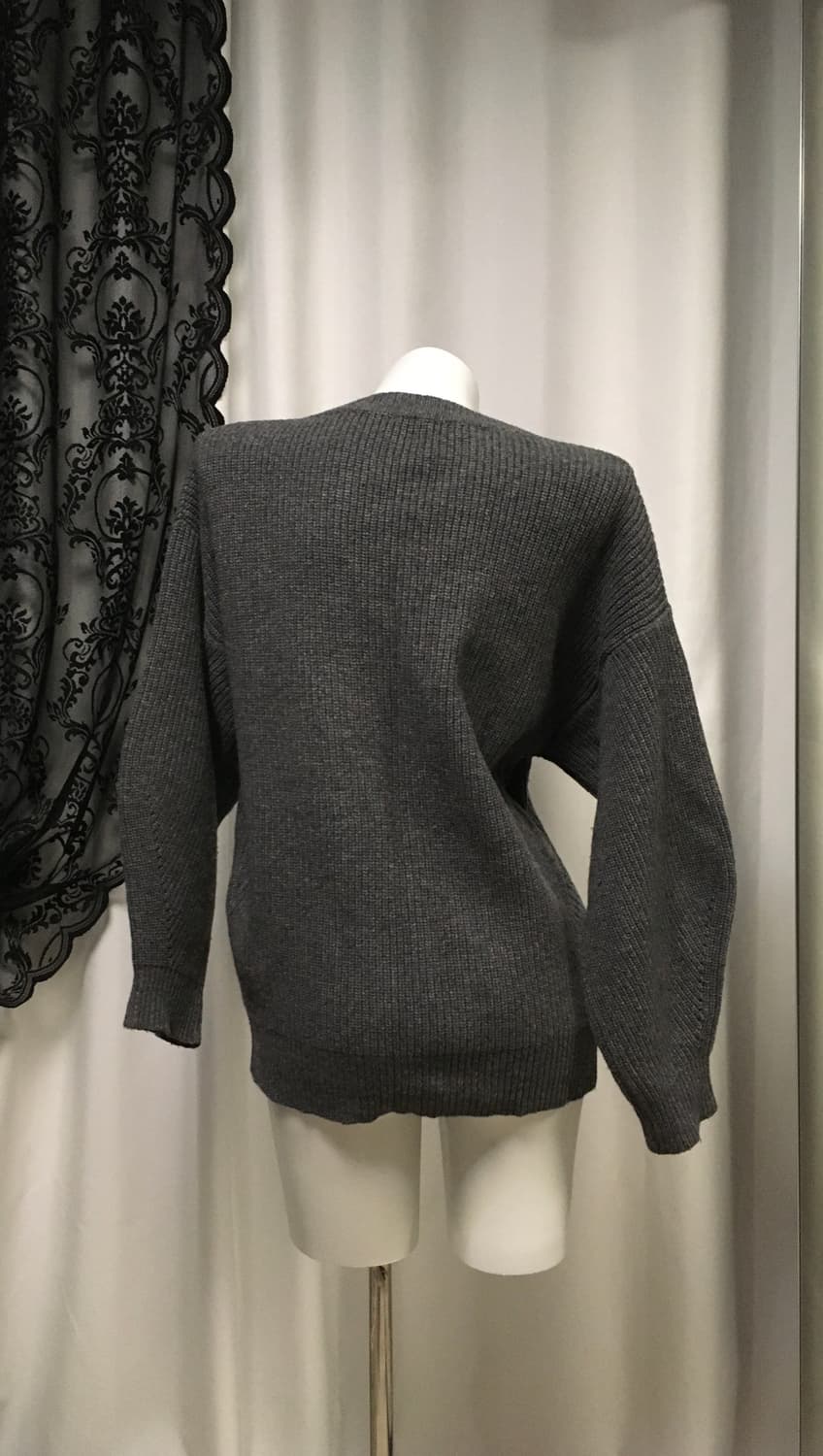 Vintage 오버핏 브이넥 니트 그레이 상품이미지5