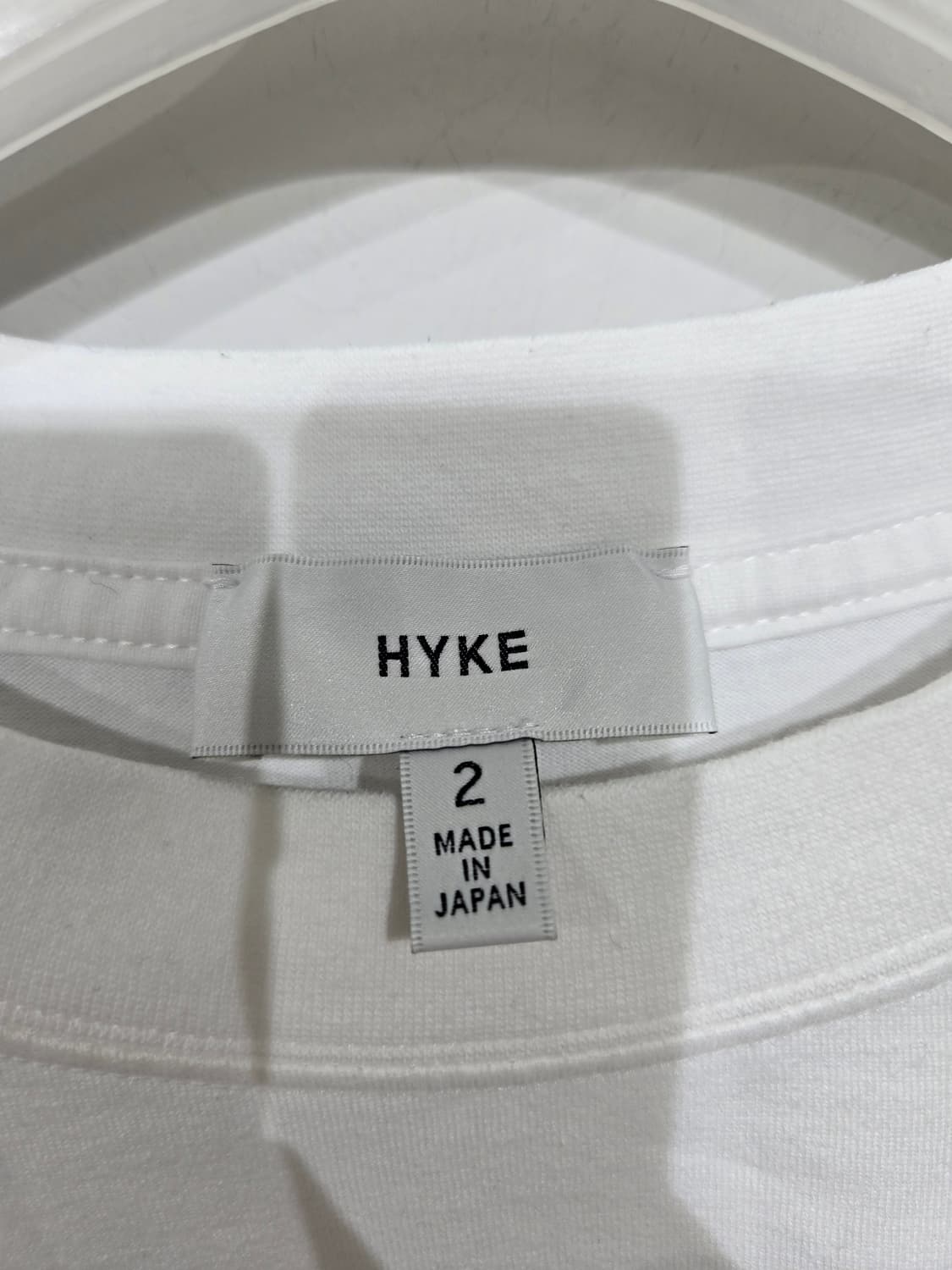 하이크 흰색 무지 긴팔 티셔츠 Hyke 상품이미지5