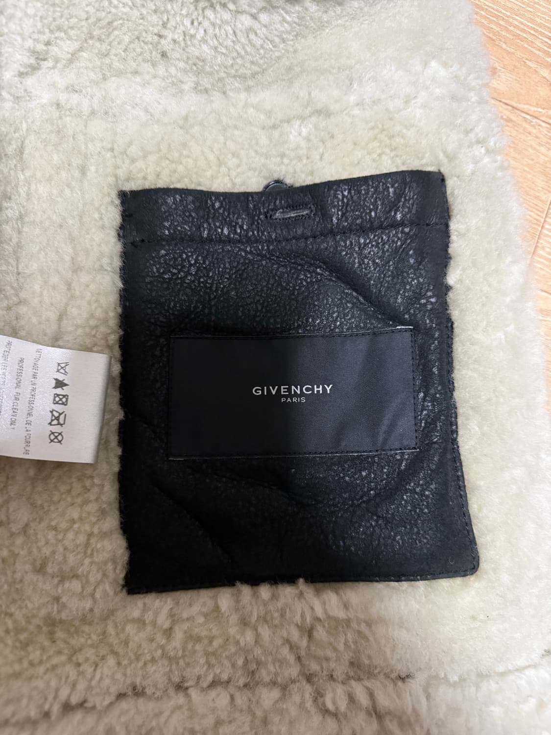 지방시 무톤자켓(무스탕) 상품이미지3