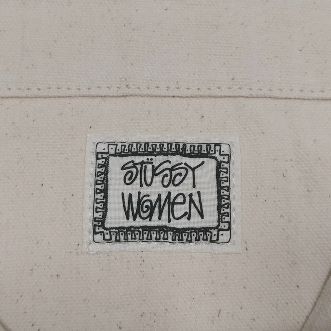 스투시 8볼 로고 크로스백 상품이미지3