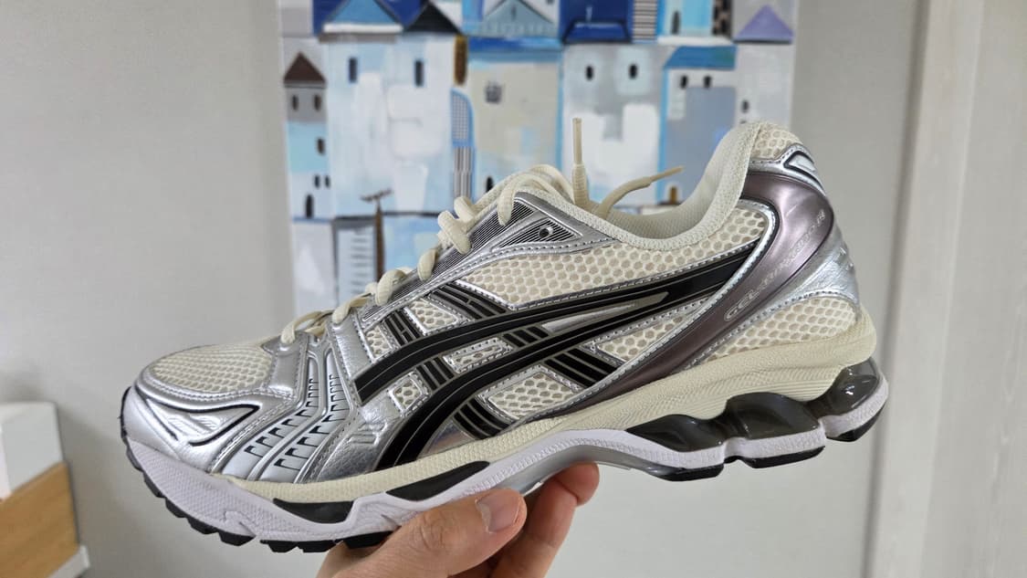 젤카야노14 크림블랙 285mm 상태최상 상품이미지1