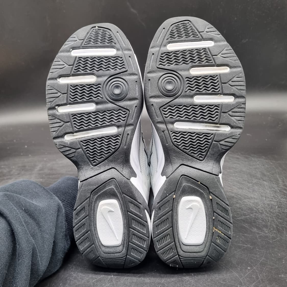 나이키 m2k 테크노 여성운동화225 상품이미지3