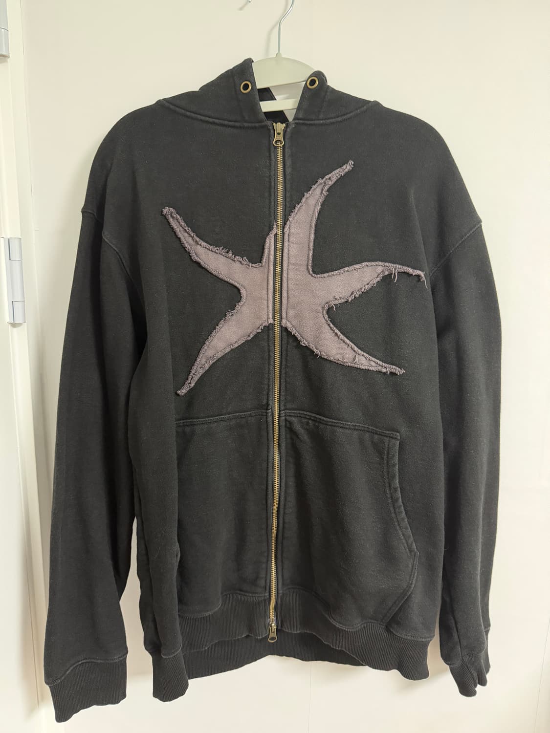TCM starfish hooded zip-up (black) 상품이미지1