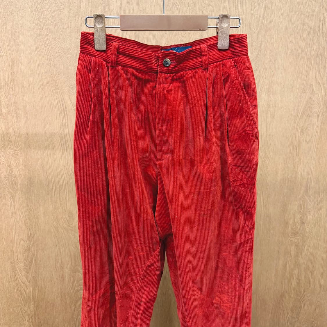 폴로 랄프로렌 코듀로이 팬츠 멀티 포켓 디테일 레드 상품이미지4