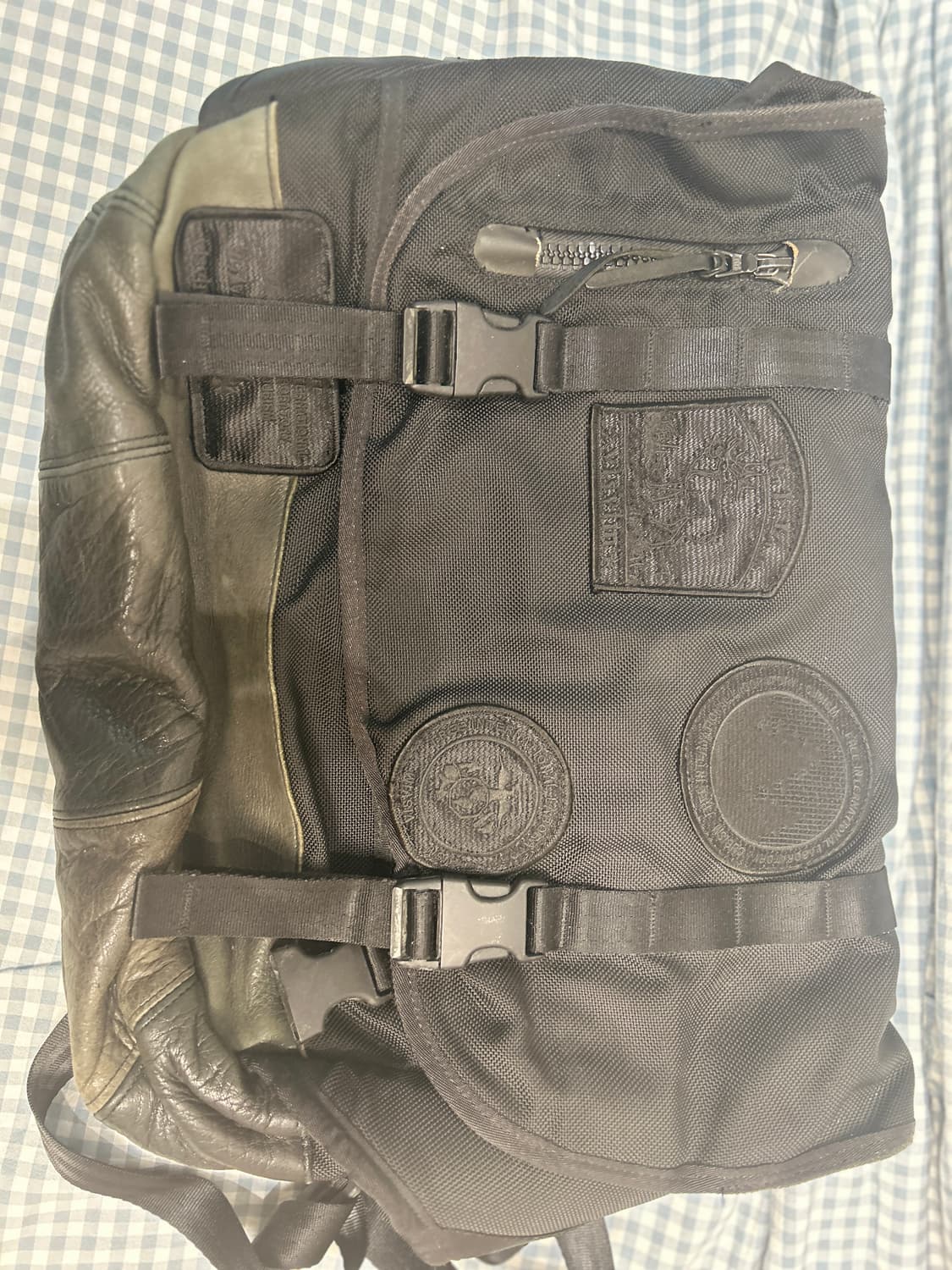 VISVIM 올드비즈빔 아웃도어 패치 올블랙 레더 발리스틱 크로스백 상품이미지1