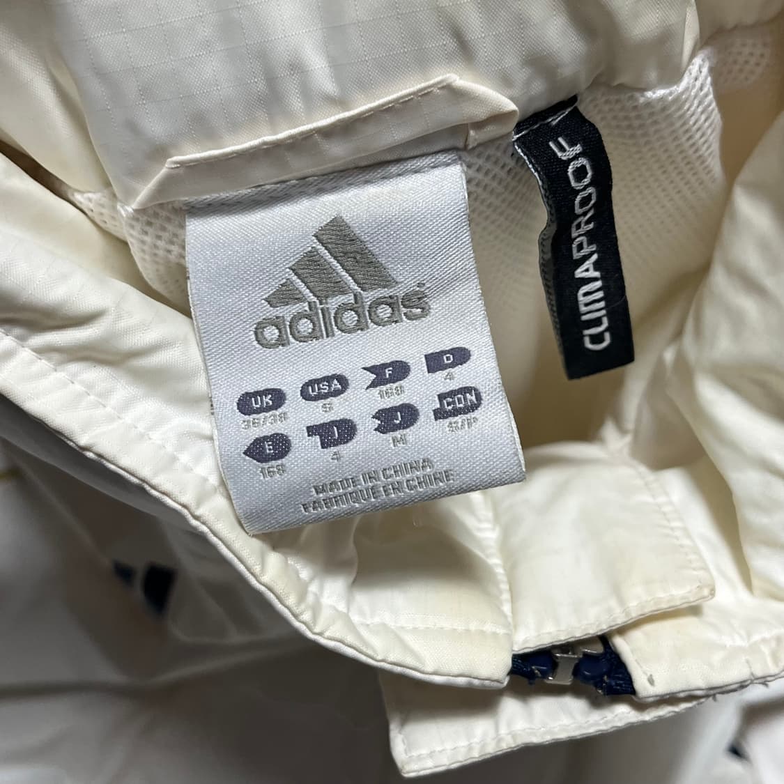 M 아디다스 첼시 삼성 백로고 화이트 바람막이 상품이미지4