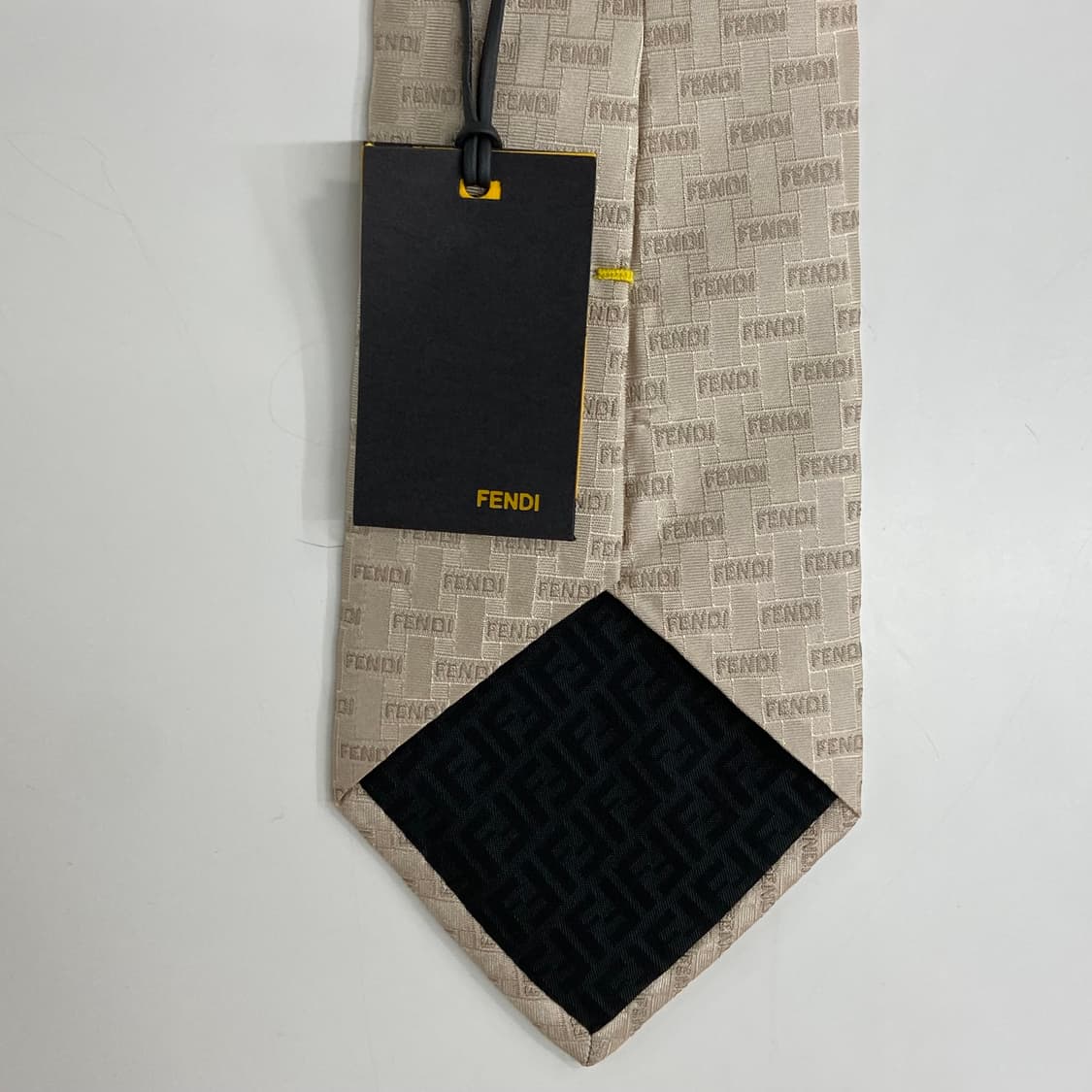 (택달린 미사용품 ) 펜디 영문 모노그램 FENDI 정품넥타이 명품 상품이미지7