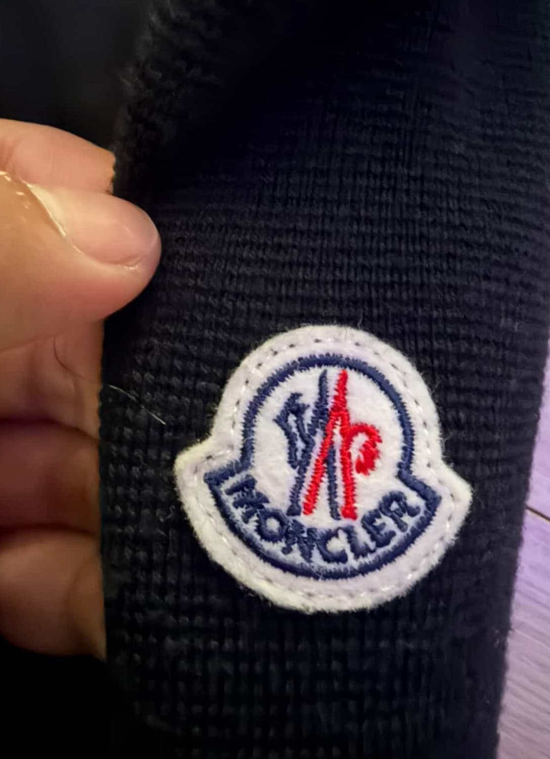 몽클니트패딩 상품이미지2