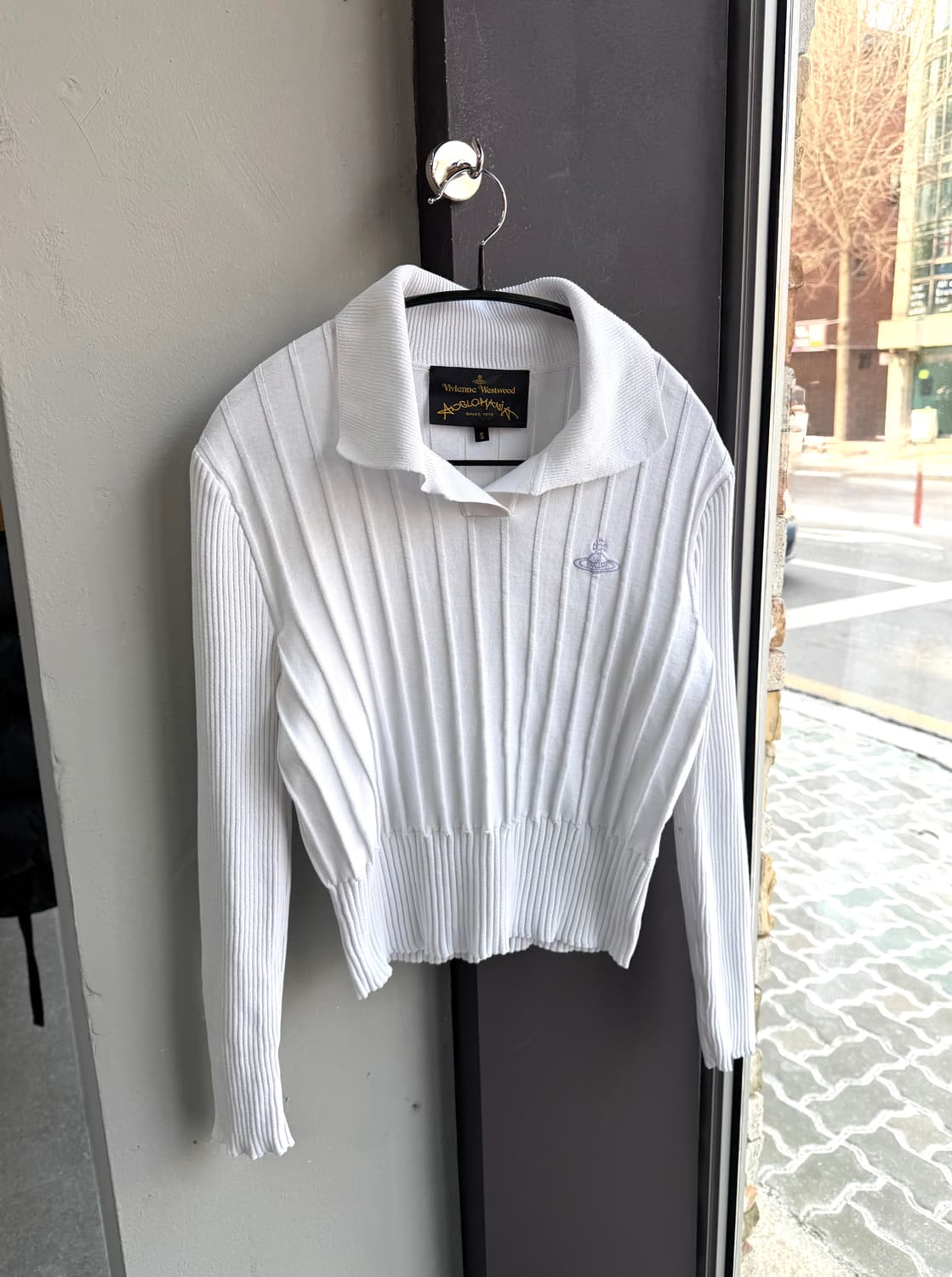 S/ 비비안웨스트우드 로고 골지 브이넥 니트 상품이미지2