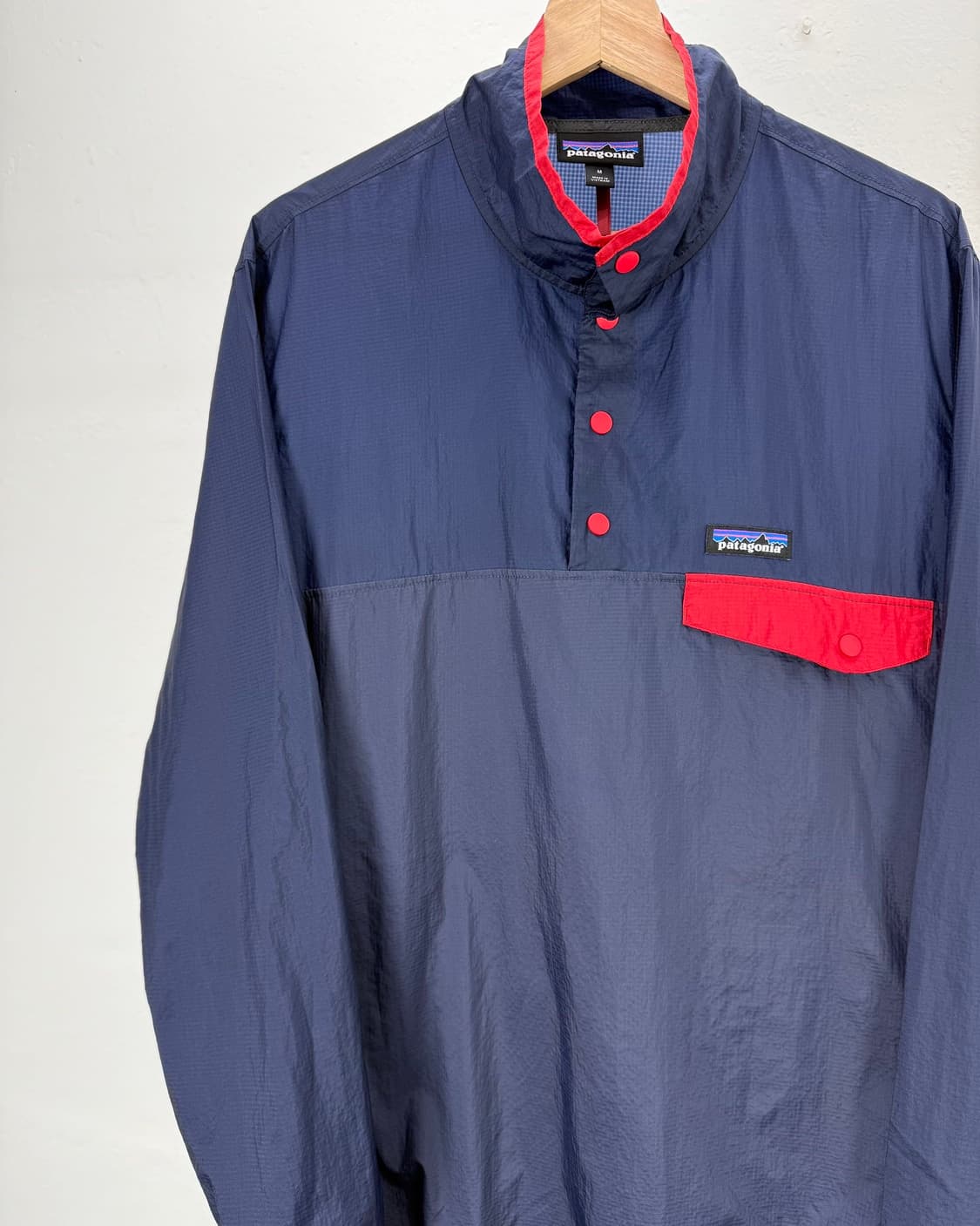 파타고니아 후디니 네이비 스냅티 풀오버 버튼 자켓 상품이미지2