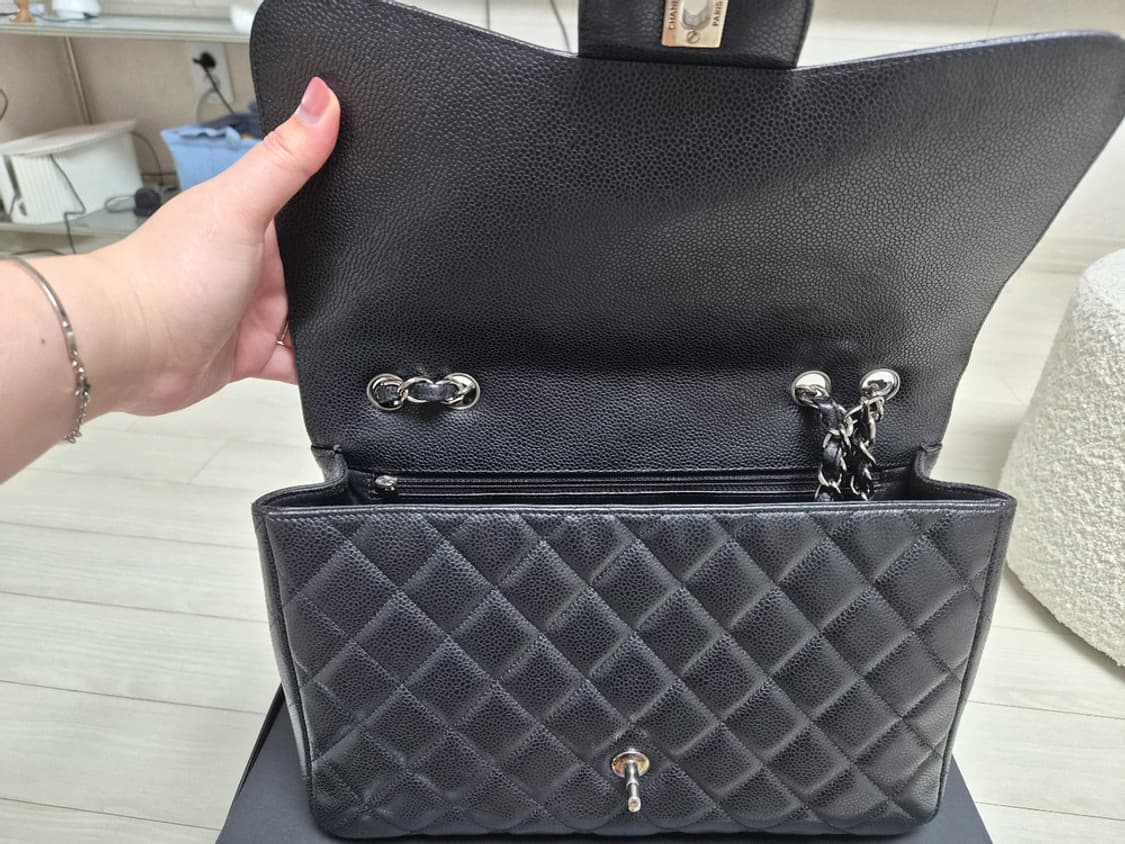샤넬 클래식 점보(라지) 은장 상품이미지3