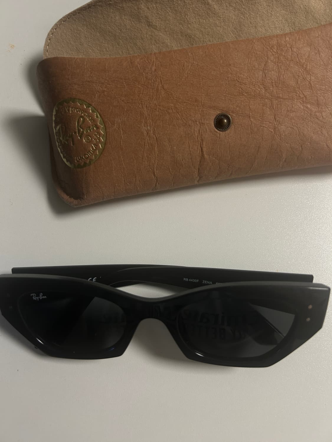 Rayban rb4430 상품이미지1