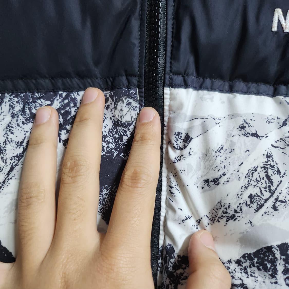 L 노스페이스 눕시 누트럴 그레이 상품이미지4