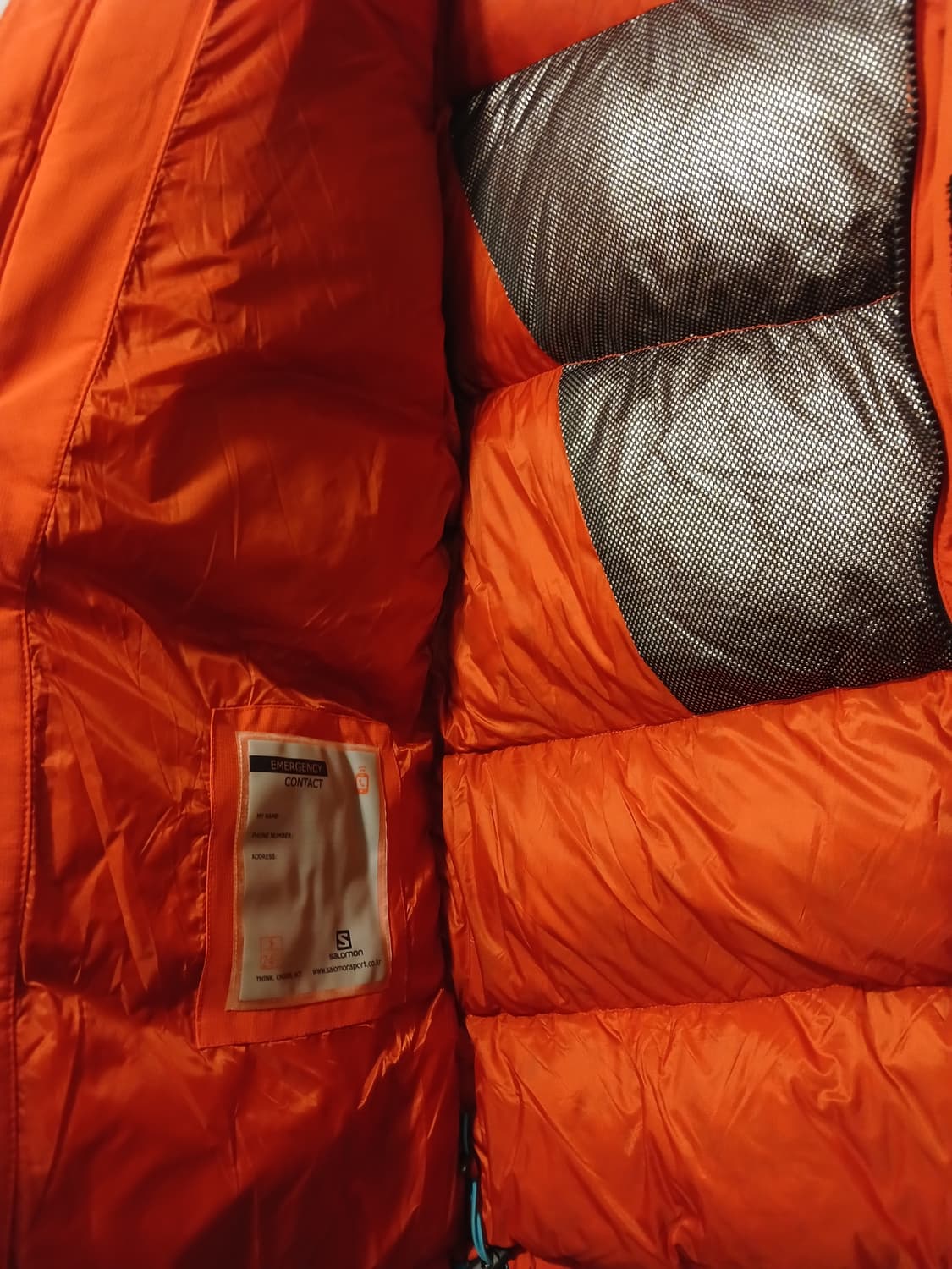 살로몬 정품 남성 패딩 100 사이즈 상품이미지3