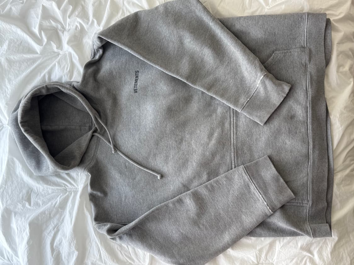 [VETEMENT] 베트망 회색 후드티 상품이미지3