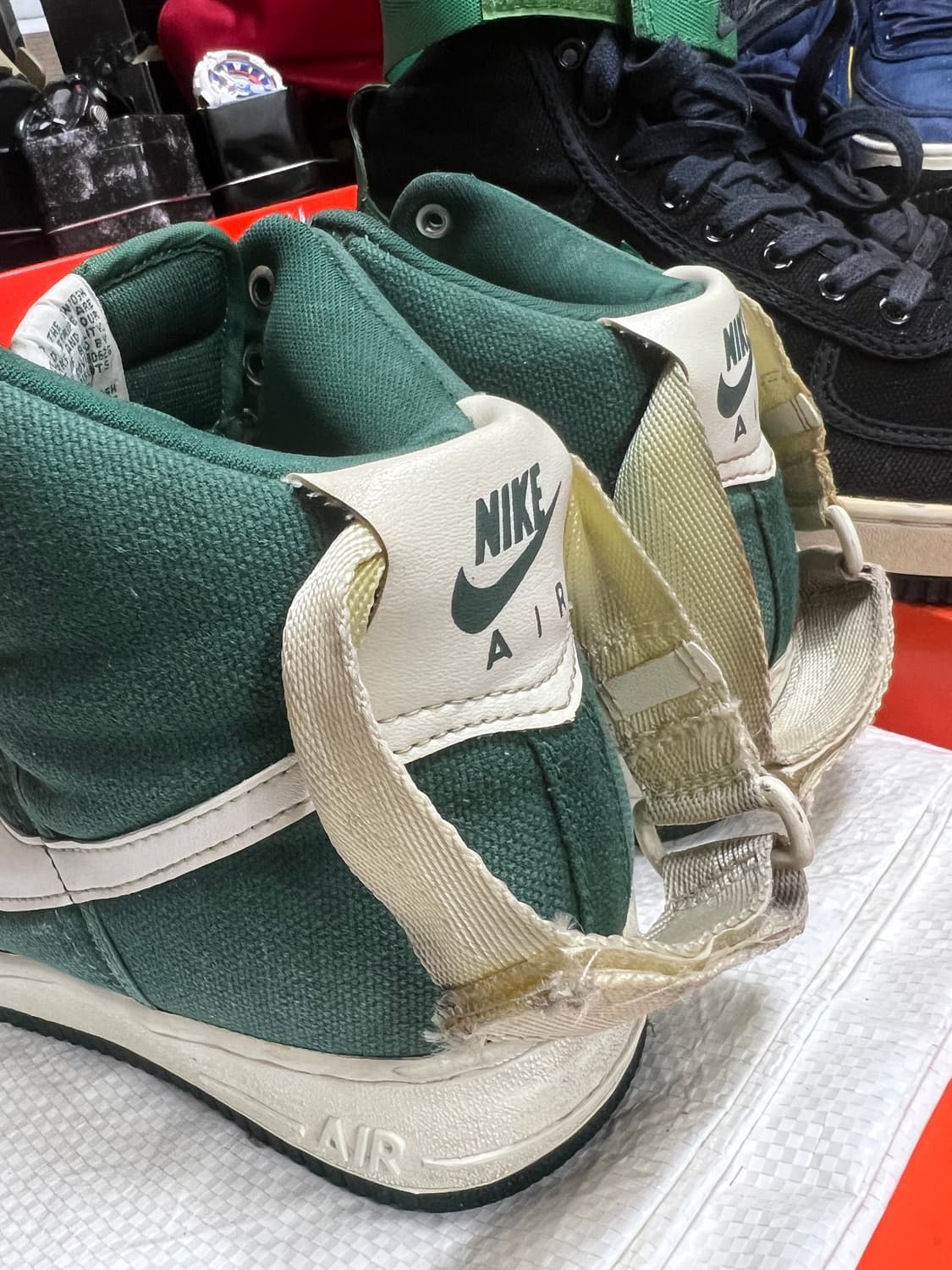 나이키 에어포스 1 하이 cvs 94 상품이미지7