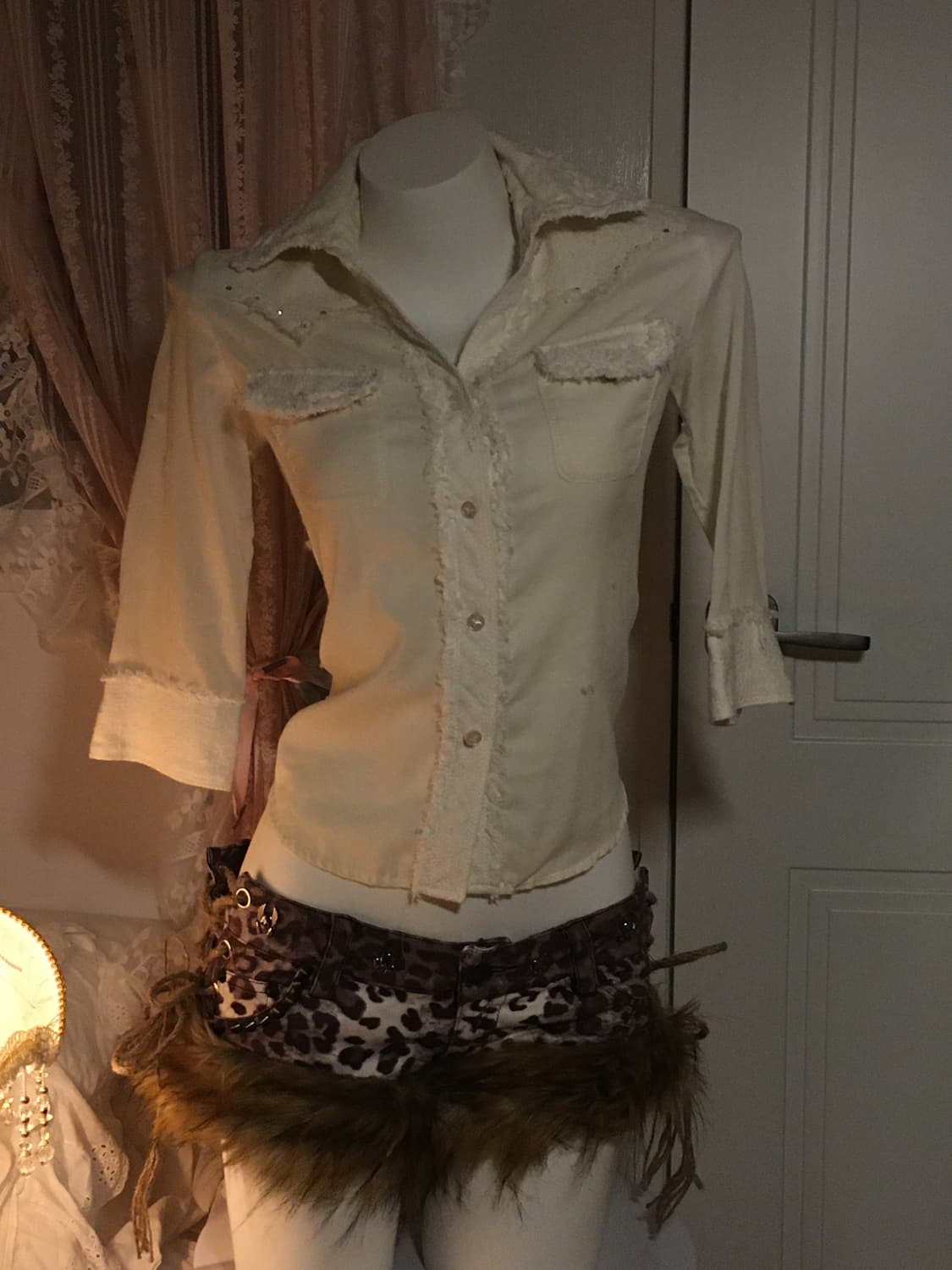 *하자 확인 후 재업 예정* 핀터 페어리 트위드 아이보리 셔츠 상품이미지2