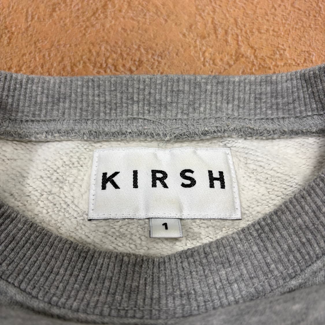 키르시 체리 포인트 맨투맨 상품이미지2