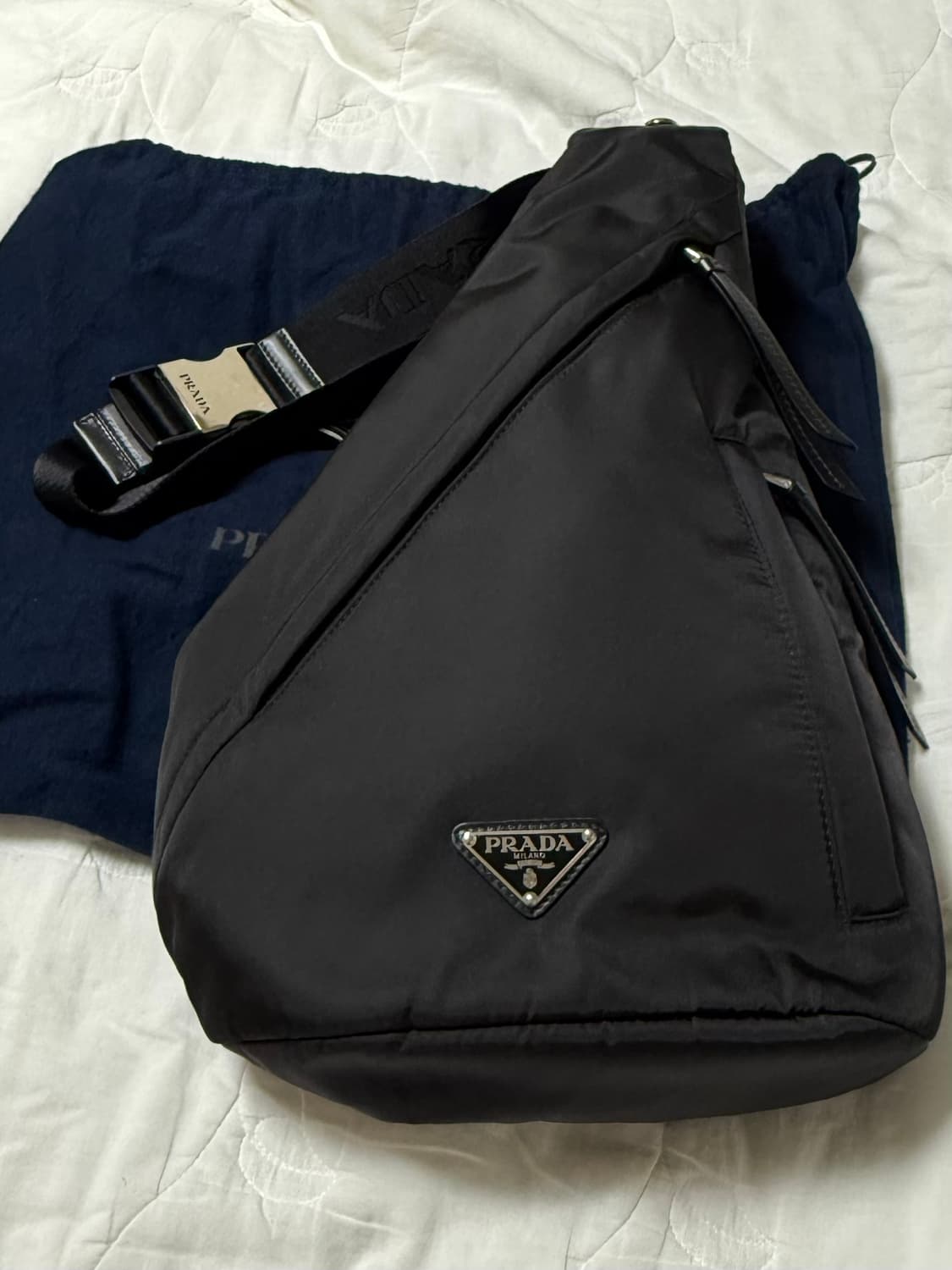 프라다 리나일론 앤 레더 숄더 스트랩 백팩 (슬링백) 상품이미지2