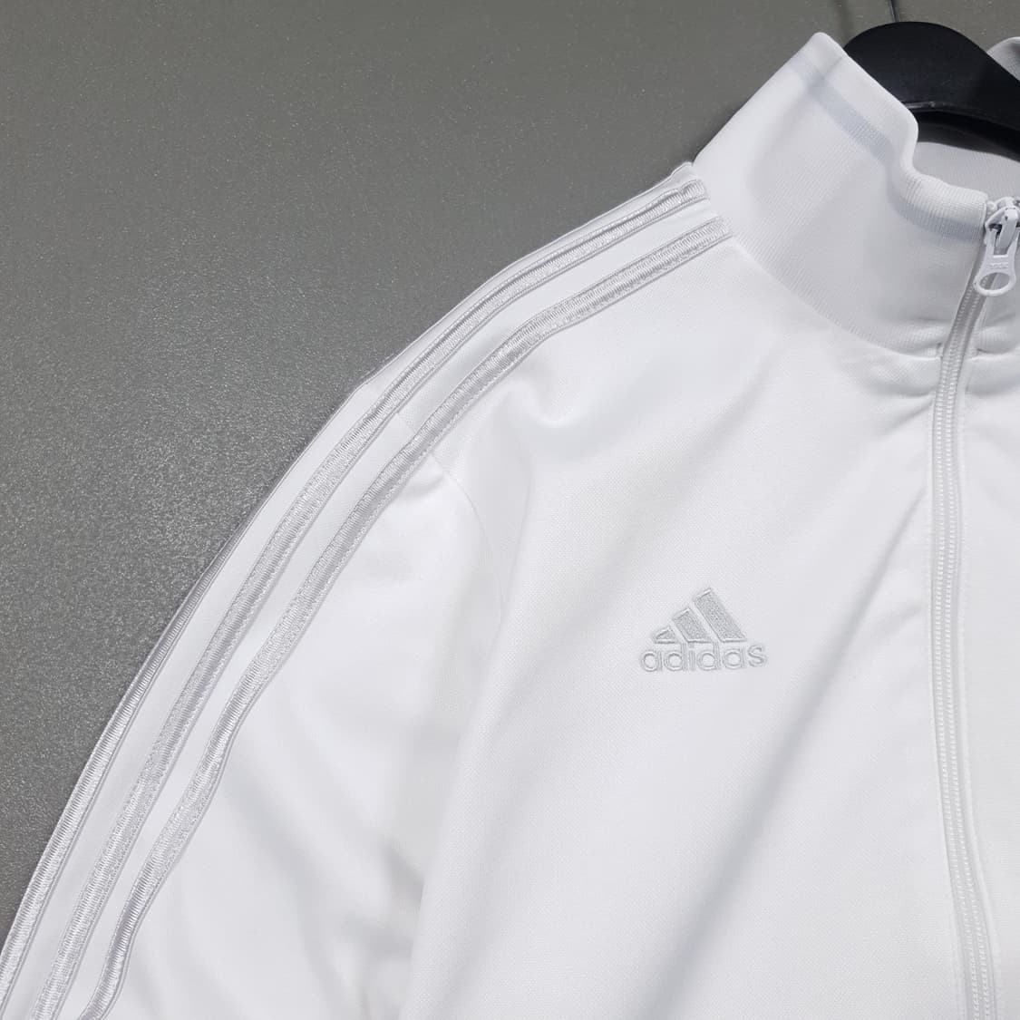 L 아디다스 희귀 대장급 독일 화이트 실버 트랙탑 져지 집업 자켓 100 상품이미지4