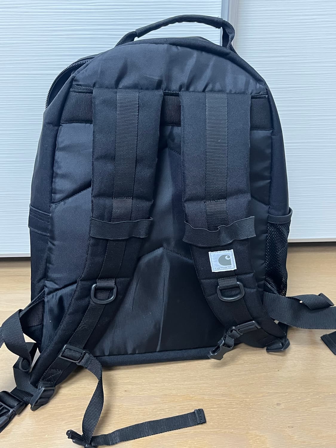 칼하트 킥플립 리플렉티브 백팩 가방 상품이미지2