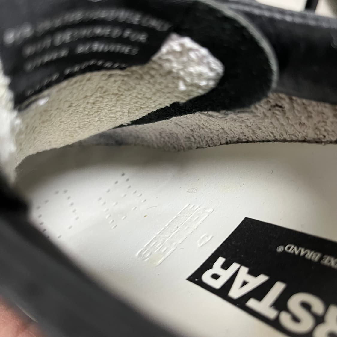 정품 42) 골든구스 블랙 화이트탭 스니커즈  270~275 상품이미지5