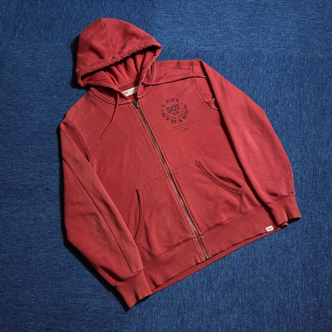 리바이스 레드 빈티지 후드집업 상품이미지1