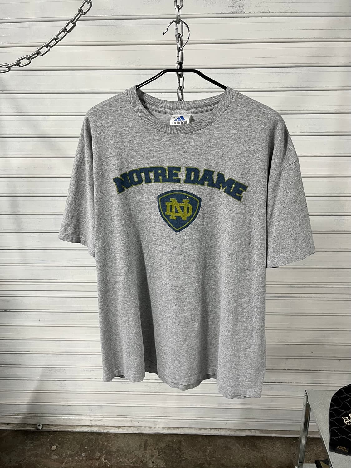 90s Adidas notre dame tee 🇺🇸 상품이미지5