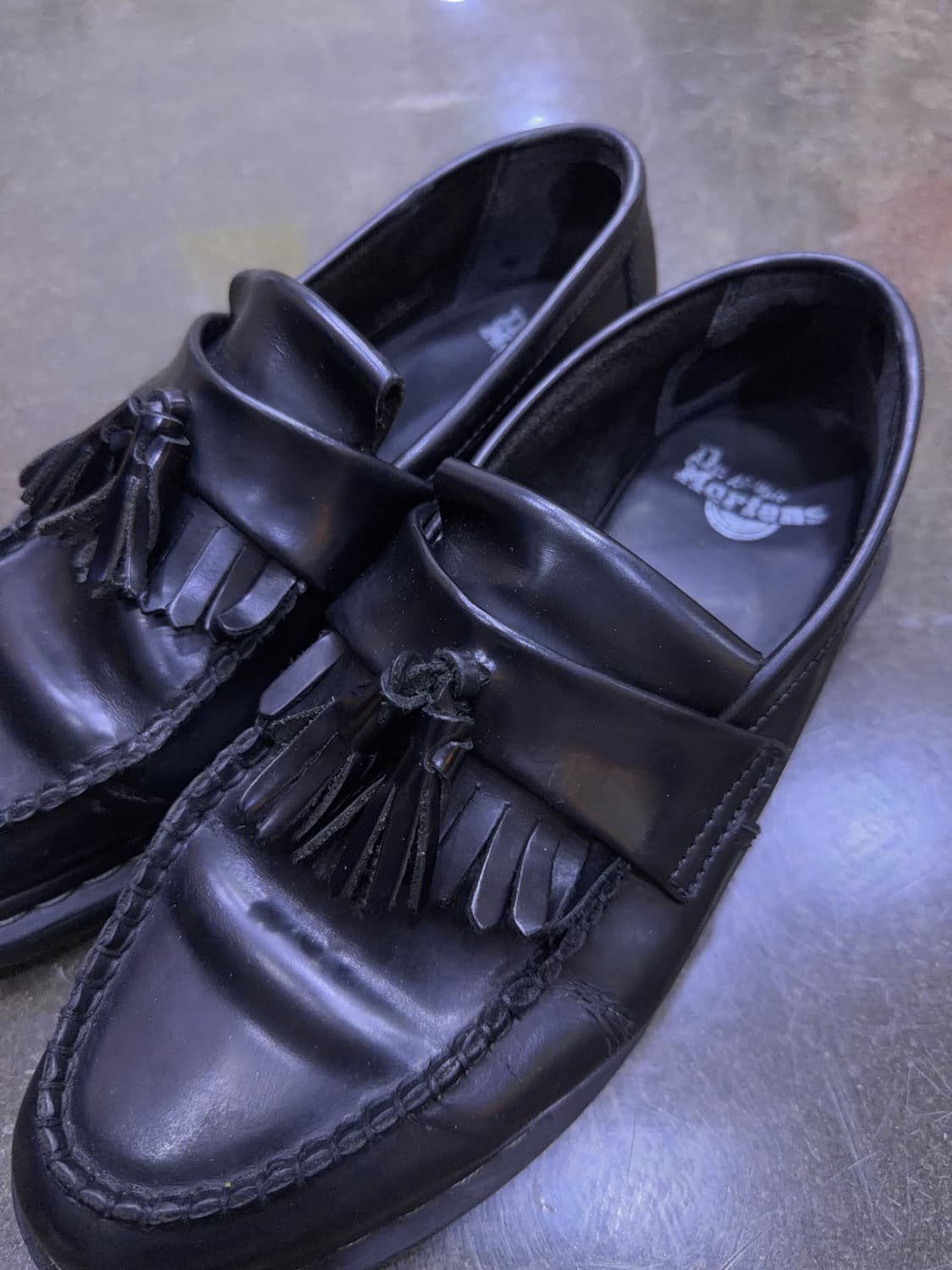 닥터마틴 아드리안 태슬로퍼 블랙 슈즈 270 상품이미지4