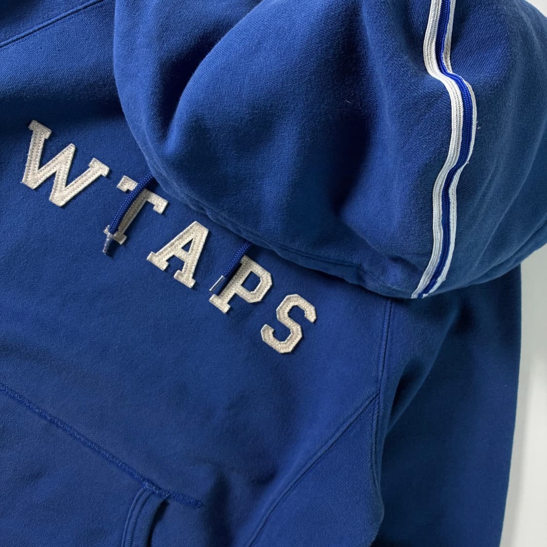 Wtaps  더블탭스 코튼 스펠아웃 블루 후드티  상품이미지3