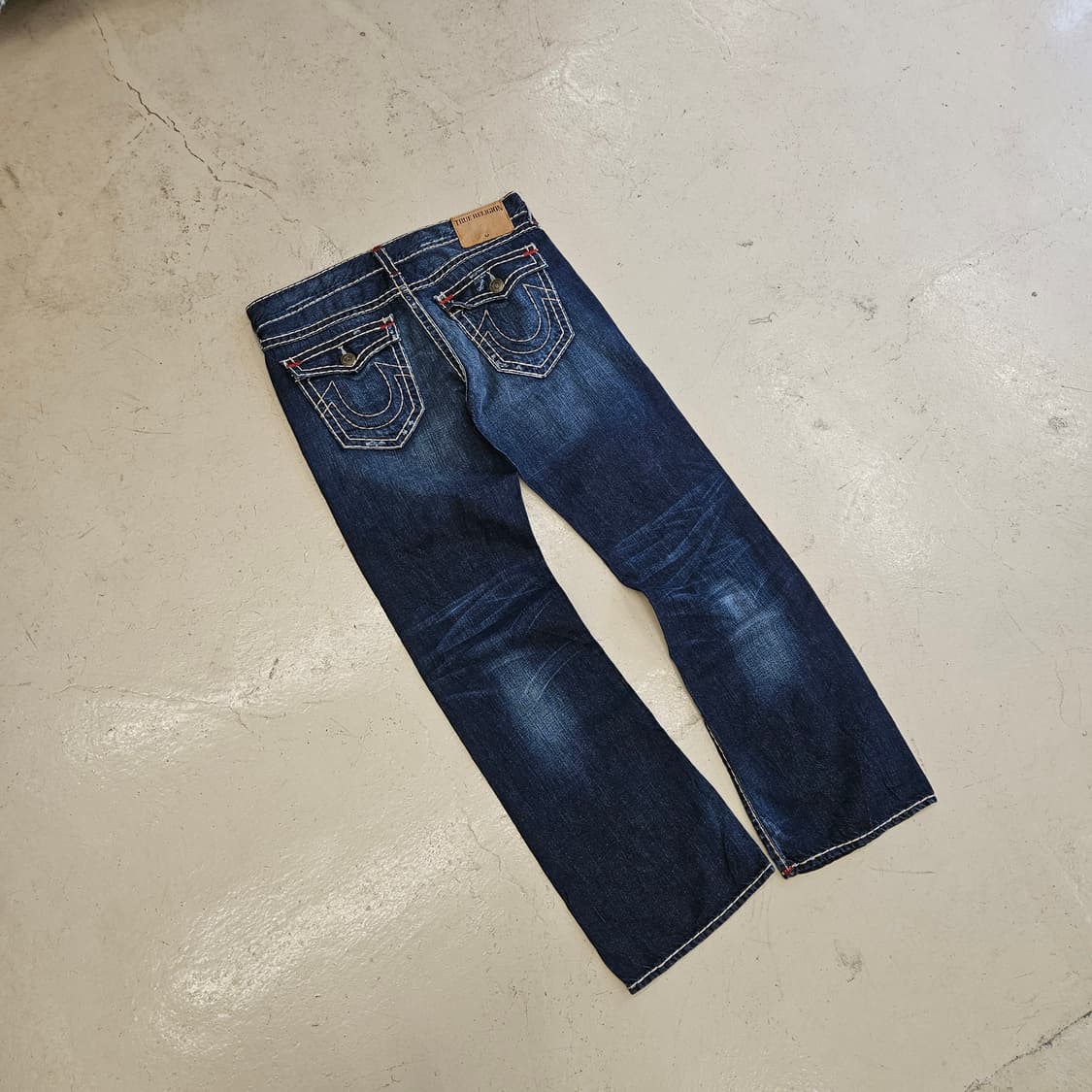 TRUE RELIGION 트루릴리젼 BILLY 부츠컷 데님팬츠 36 상품이미지8