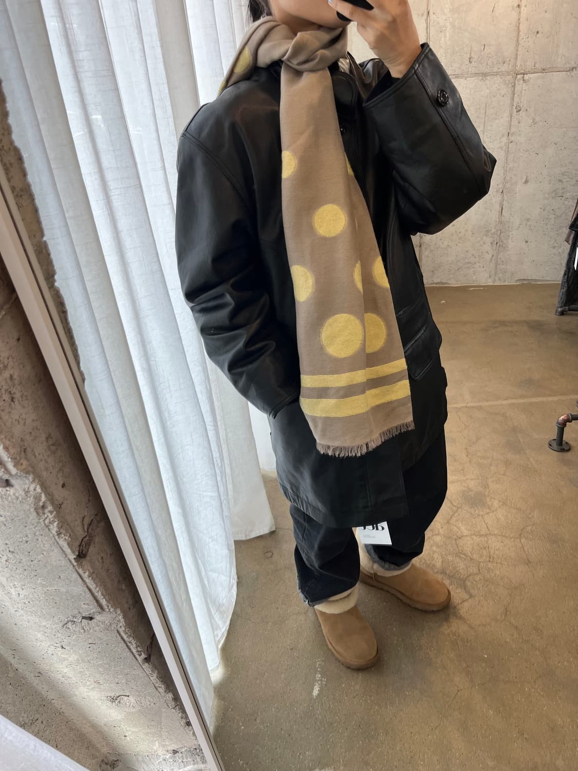 울 도트 패턴 머플러 베이지 상품이미지3