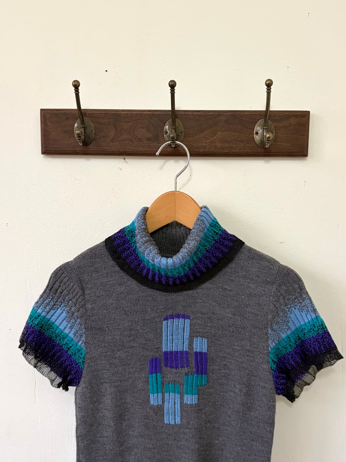 Chamois 그래픽 터틀넥 상품이미지2