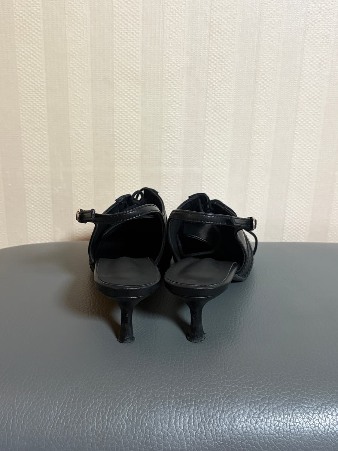 무드나잇 에이미 레이스업 키튼힐 펌프스 5cm 상품이미지3