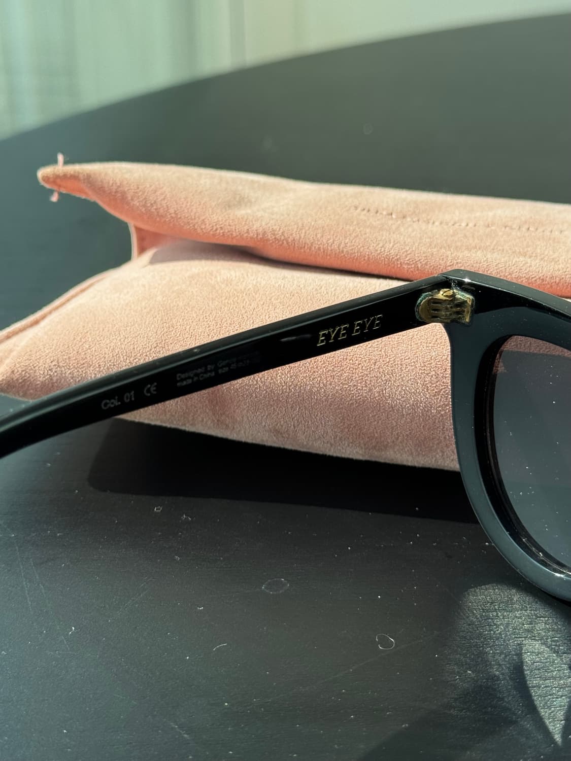 젠틀몬스터 틸다 스윈튼 EYE EYE 콜라보 선글라스  상품이미지2