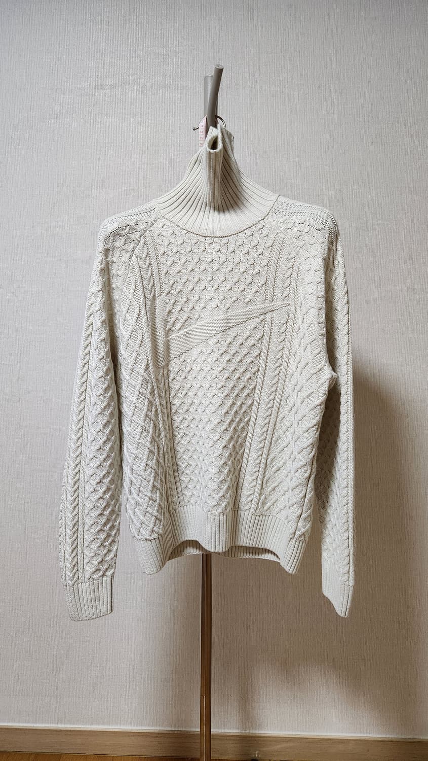 나이키 터틀넥 니트 L 상품이미지1