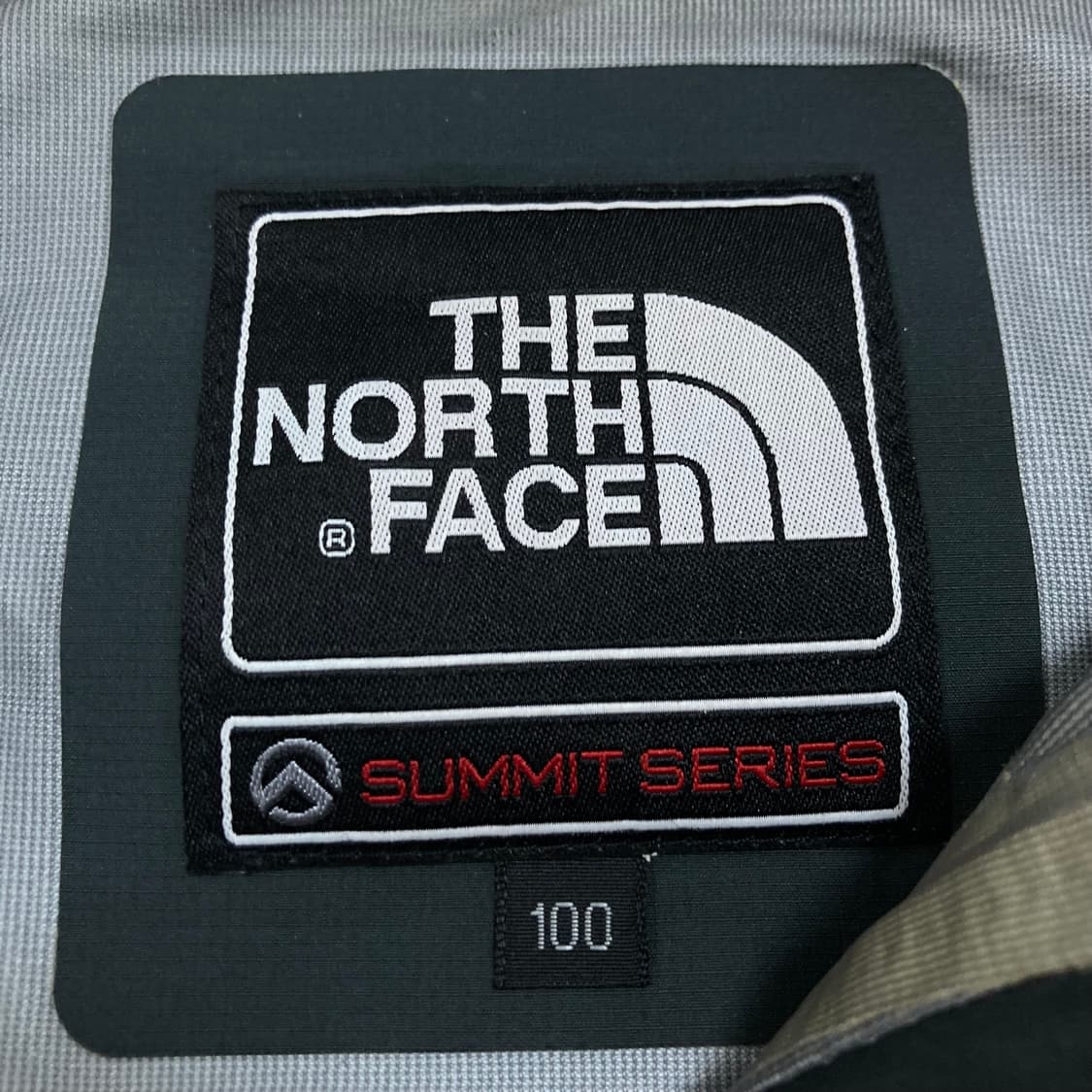 노스페이스 스몰 로고 믹스 컬러 하이벤트 바람막이 상품이미지3