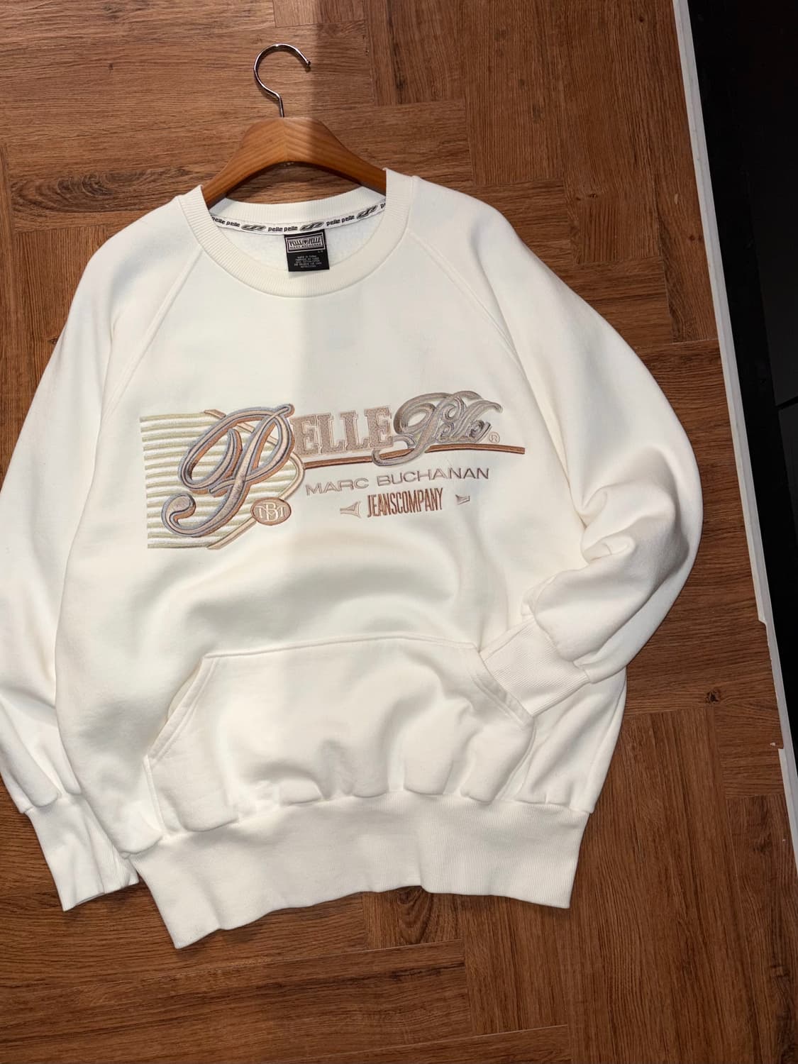 펠레펠레 맨투맨 상품이미지1