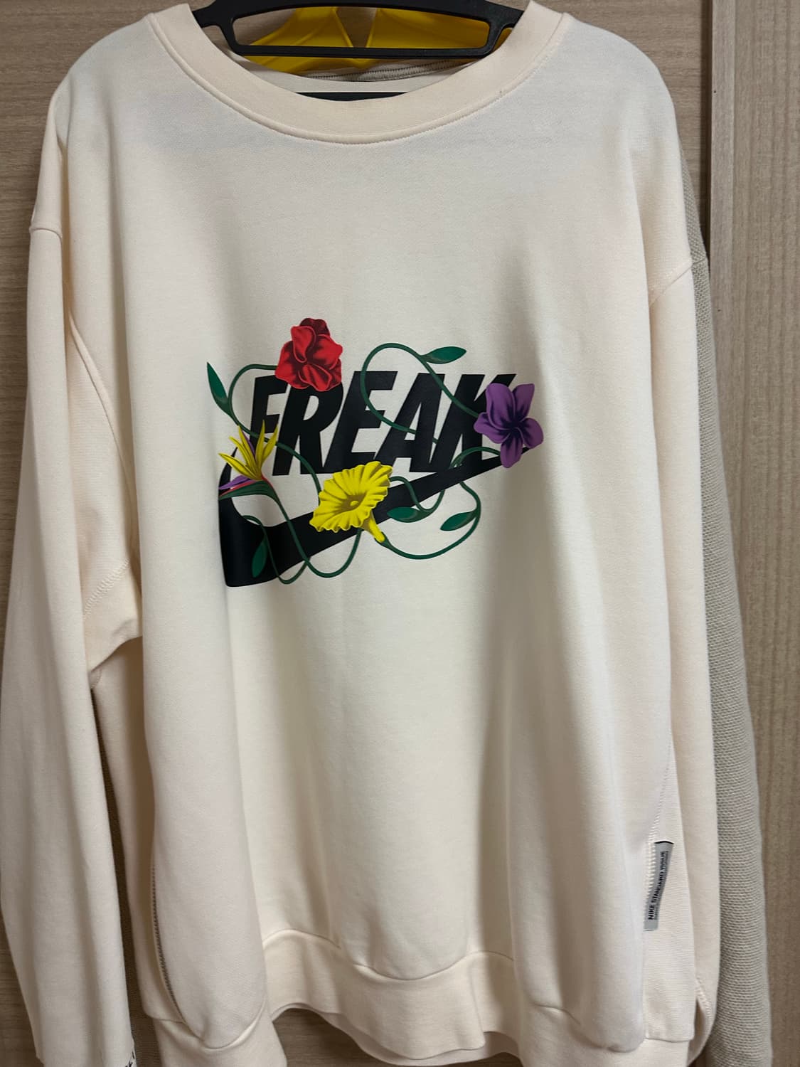 나이키 야니스 크루 맨투맨 XL 상품이미지1