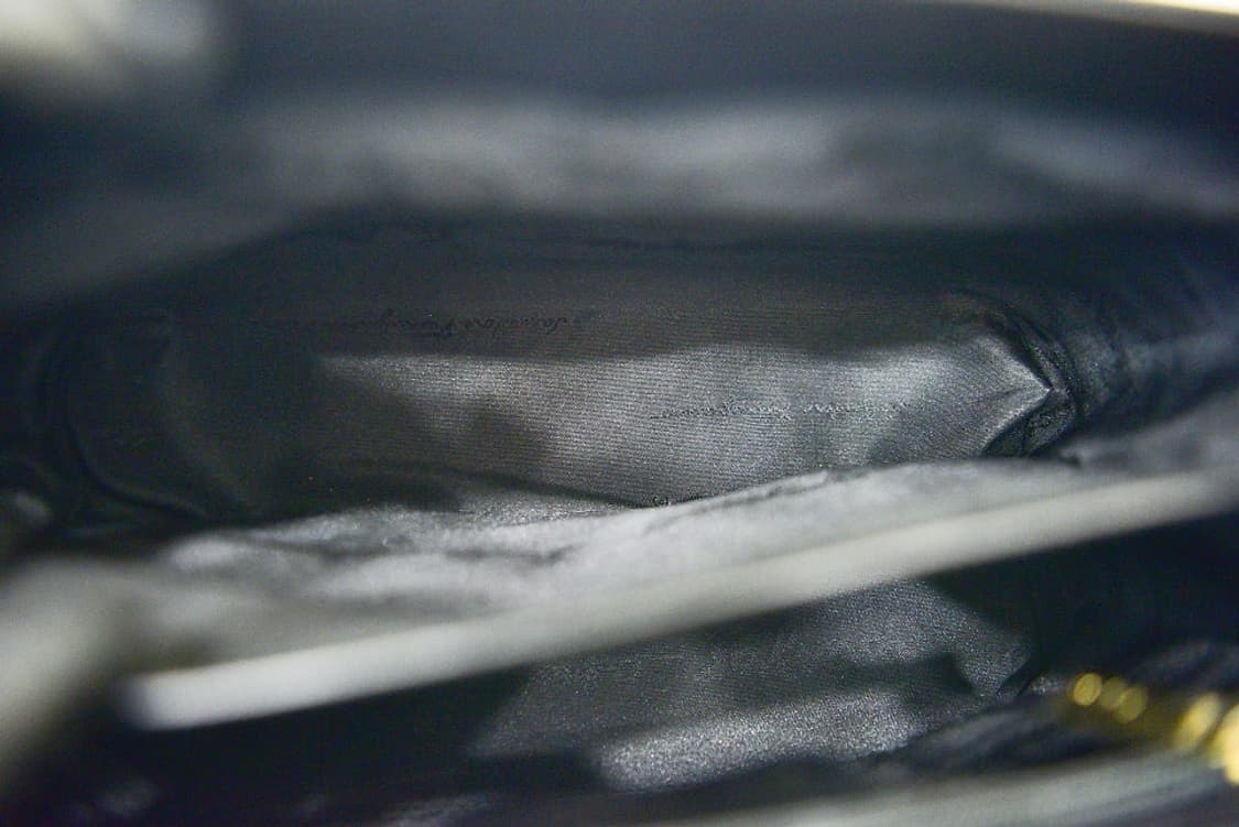 페라가모 사피아노 켈리백(정품) 상품이미지9