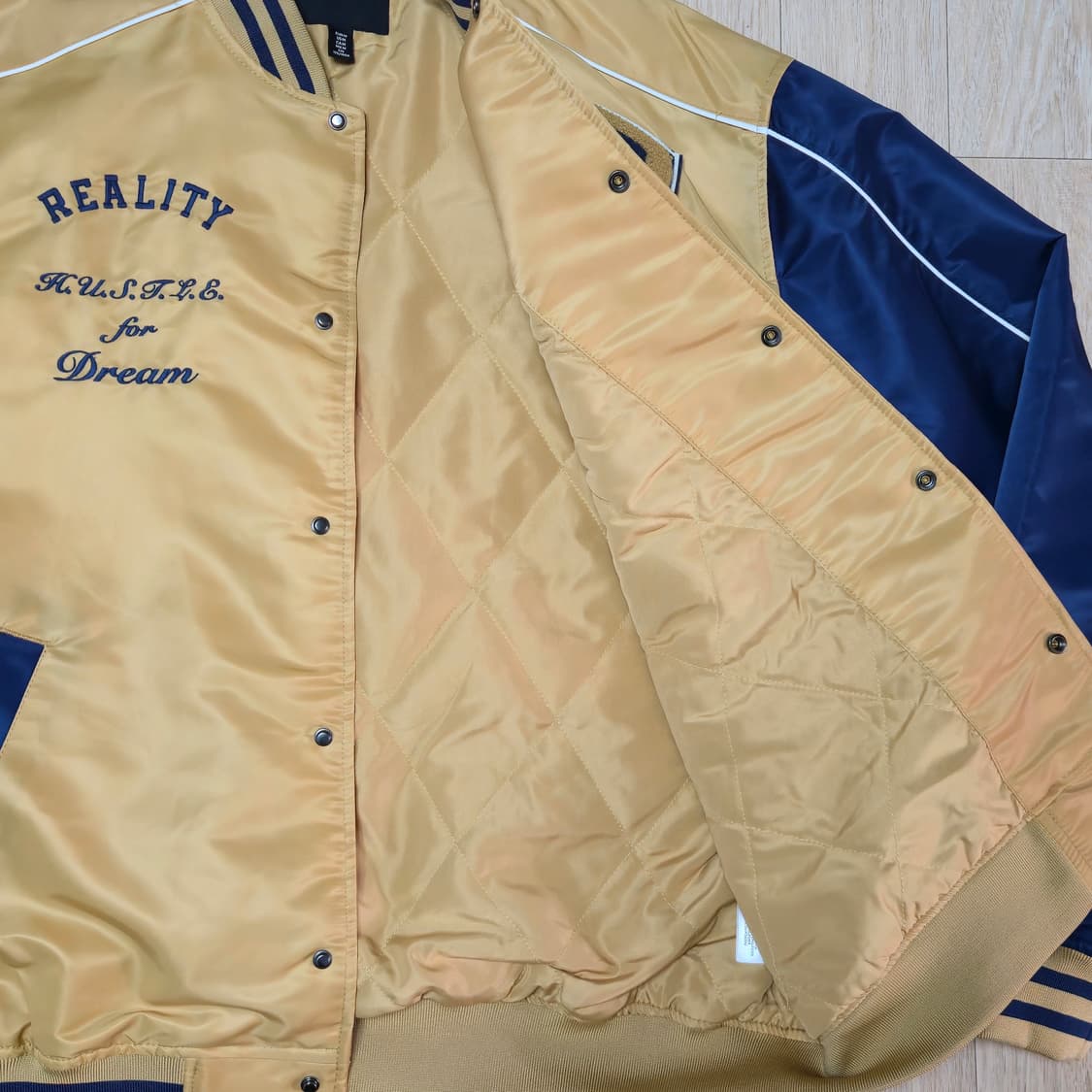 H&M 바시티 자켓 M 상품이미지5