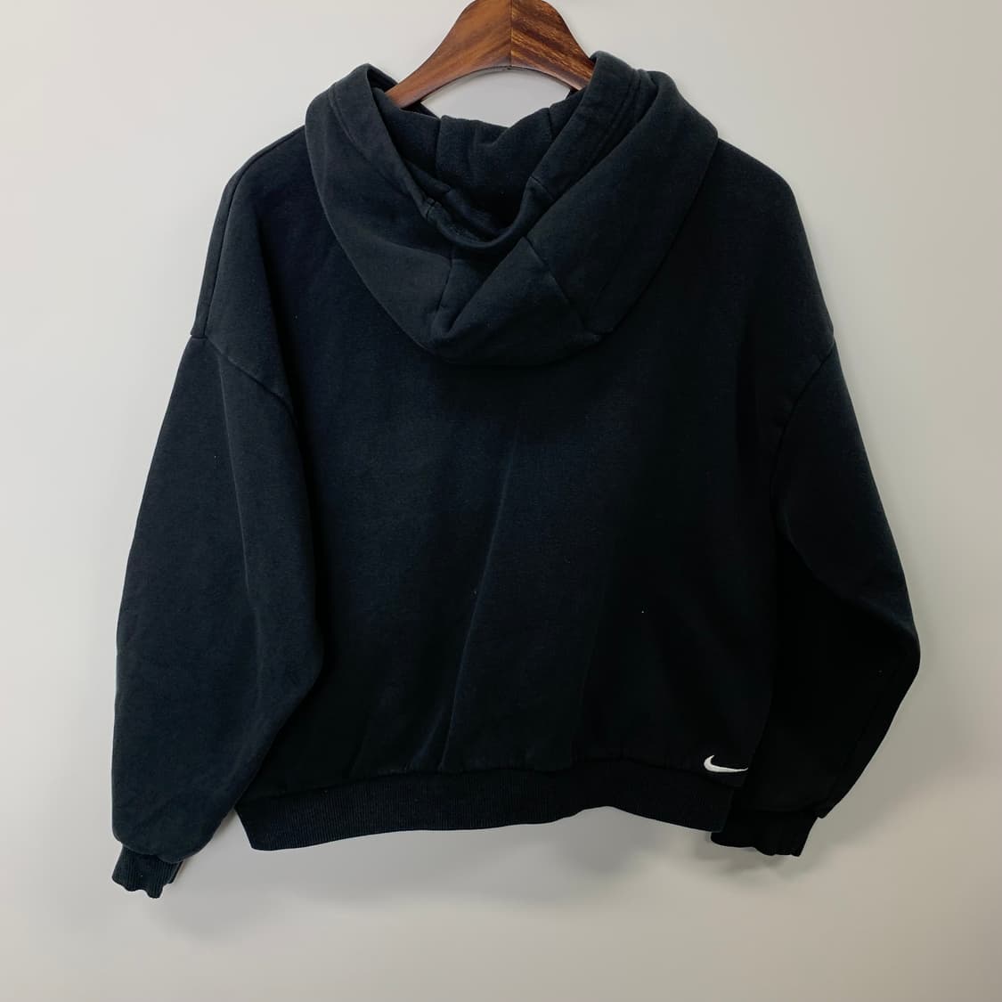 나이키 acg 빅로고 블랙 후드티 상품이미지3