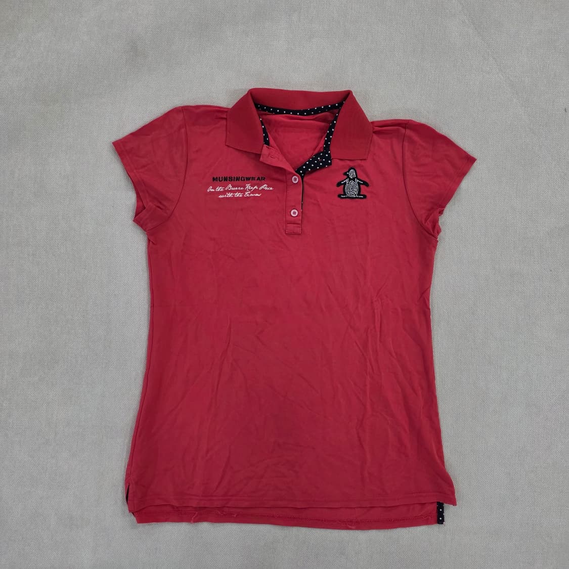 실측 먼싱웨어 펭귄 로고 카라 반팔티 0224J 상품이미지1