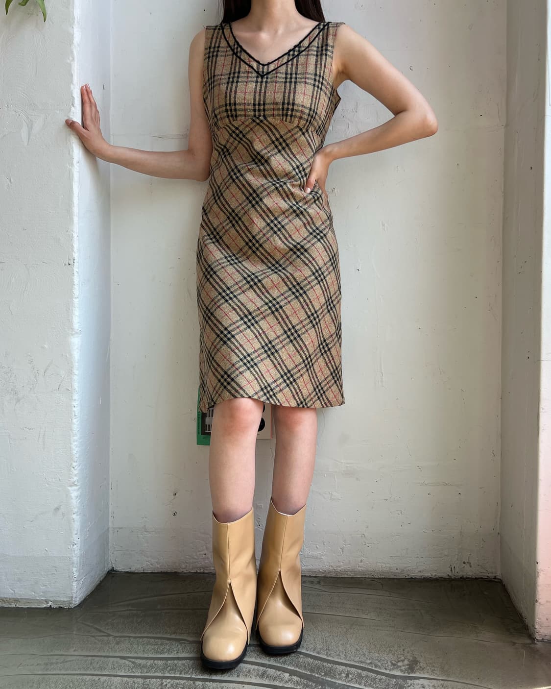 Burberry silk 100% one-piece 상품이미지5
