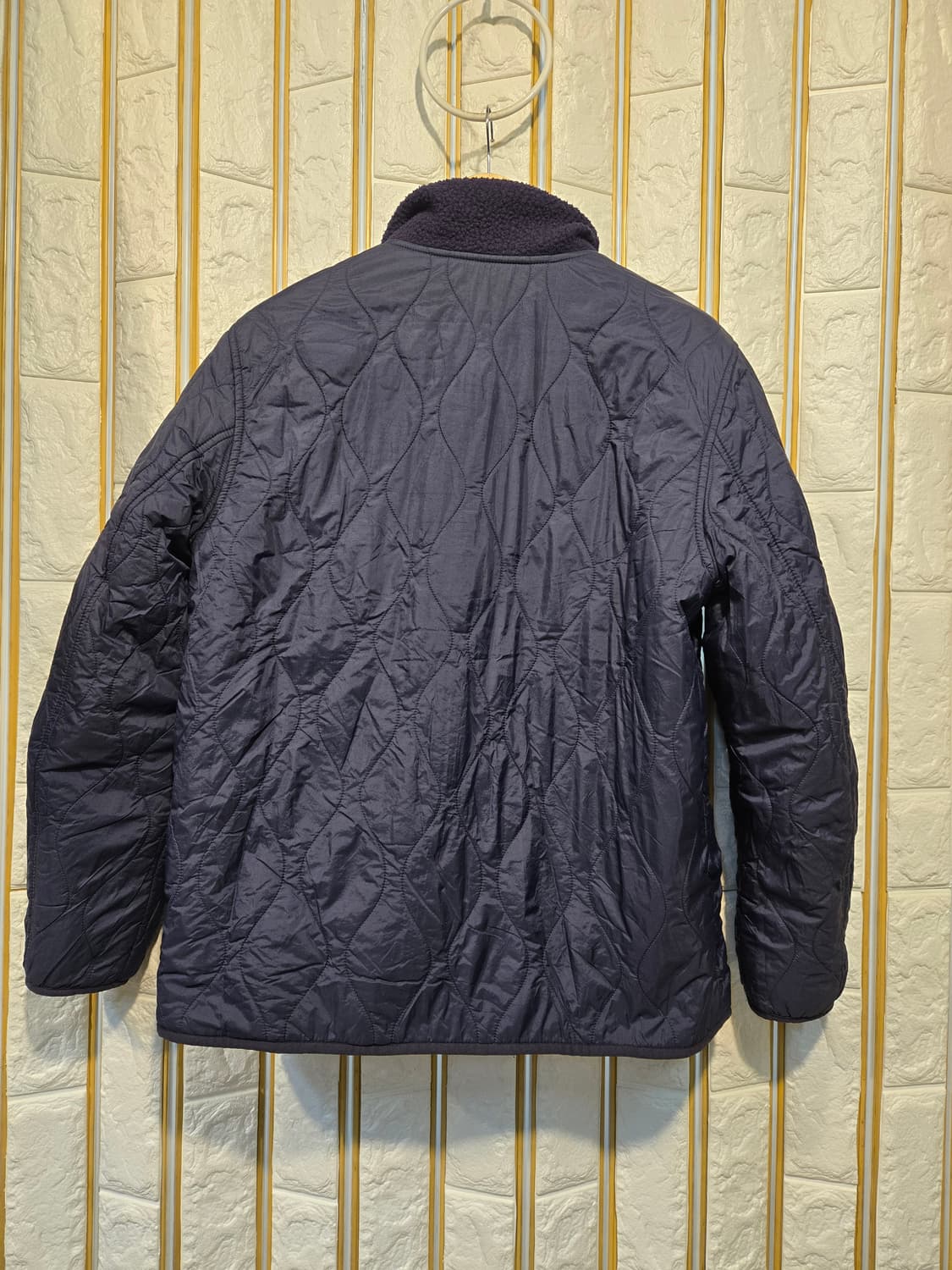 네파 남성 리버시블 양면 뽀글이 퀼팅점퍼105 상품이미지4