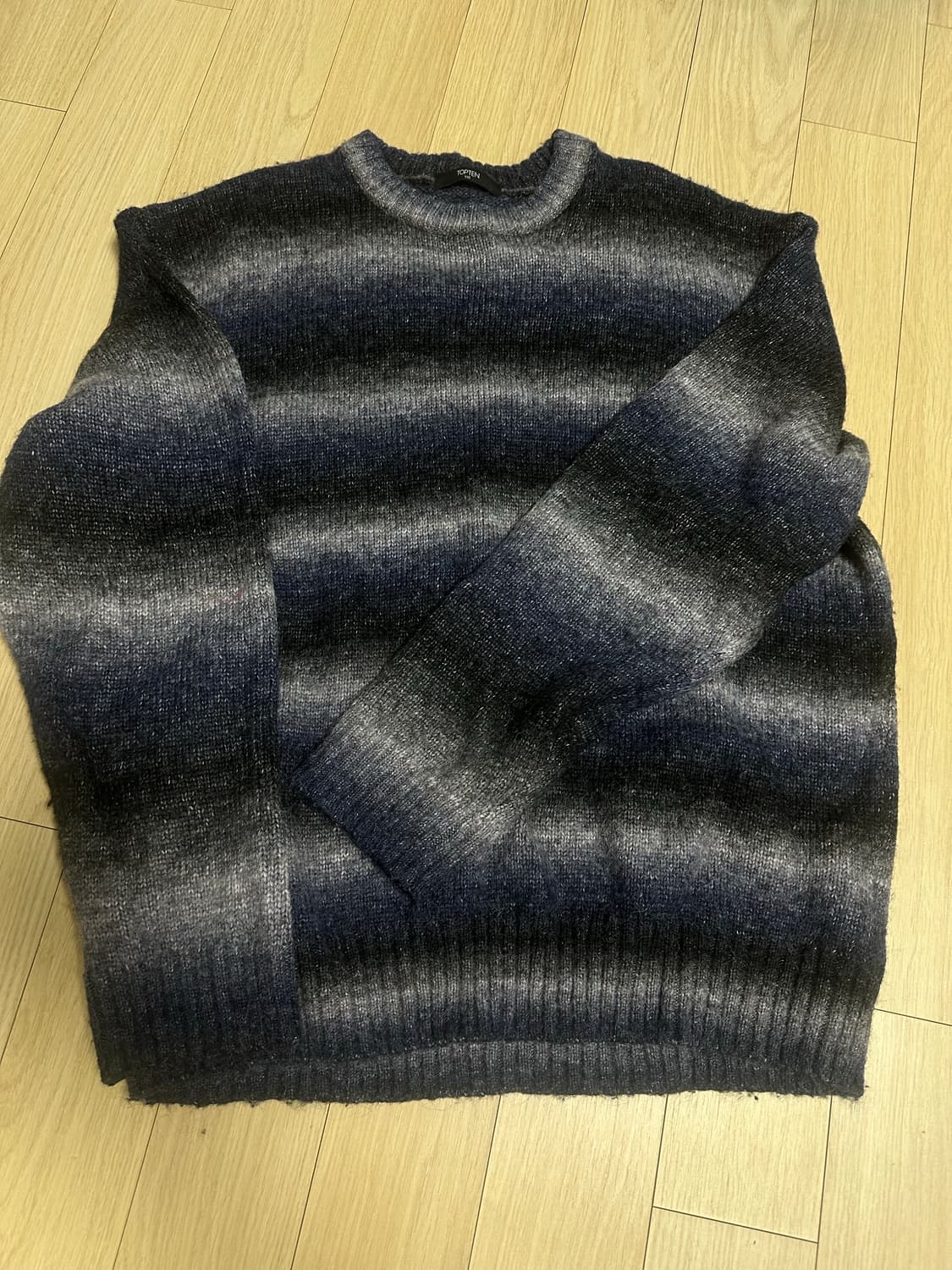 탑텐 니트 상품이미지1