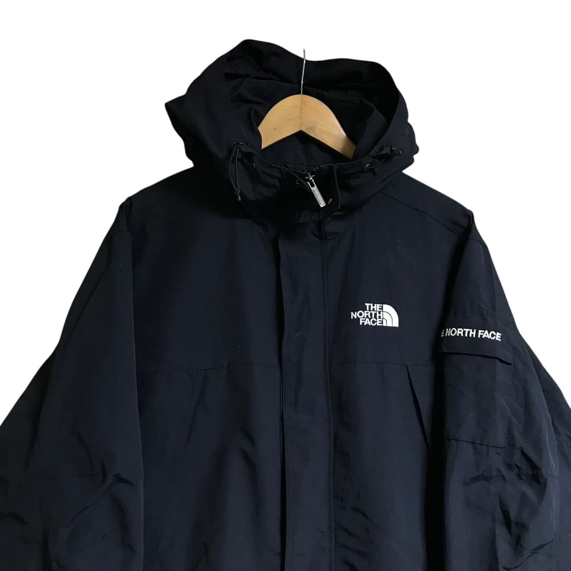 노스페이스 검정 오버핏 바람막이 상품이미지2