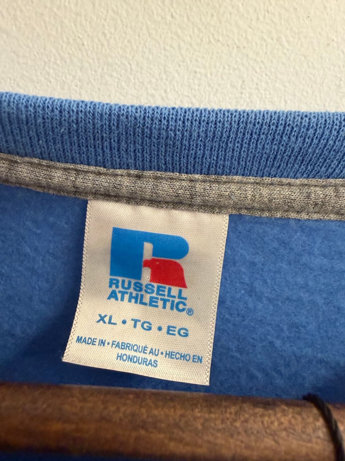 N13. 러셀 맨투맨 상품이미지2