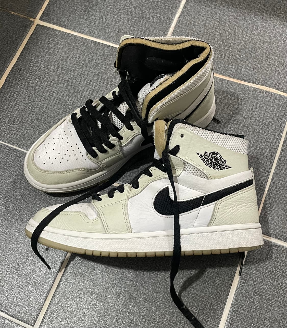 나이키 조던1 줌 에어 컴포크 라이트본 250 상품이미지1